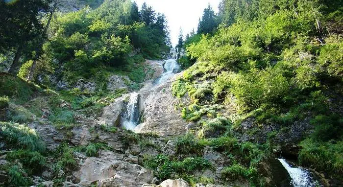 horses waterfall in Romania