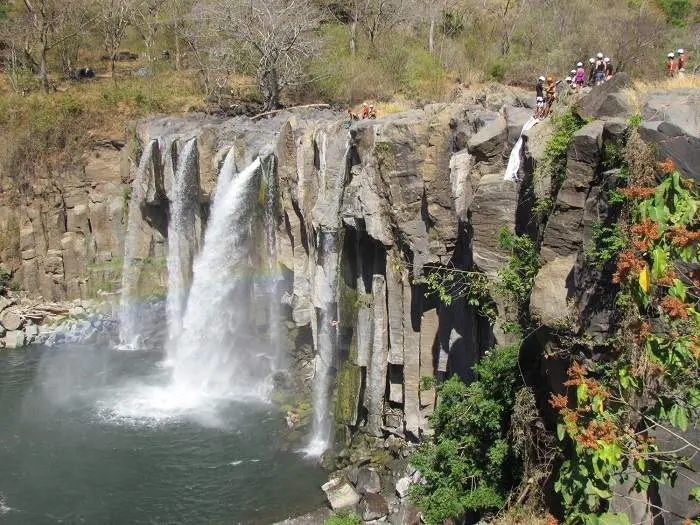 Waterfall rappeling