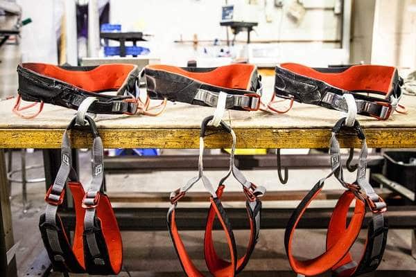harness for rappelling
